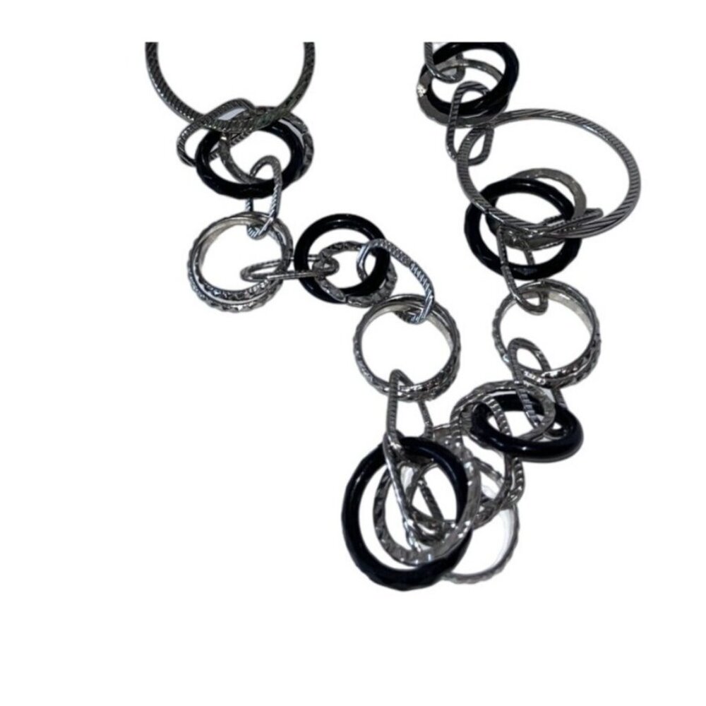 Chico's Textured Black & Silver Circle Signed 21" Link Necklace - Picture 9 of 10